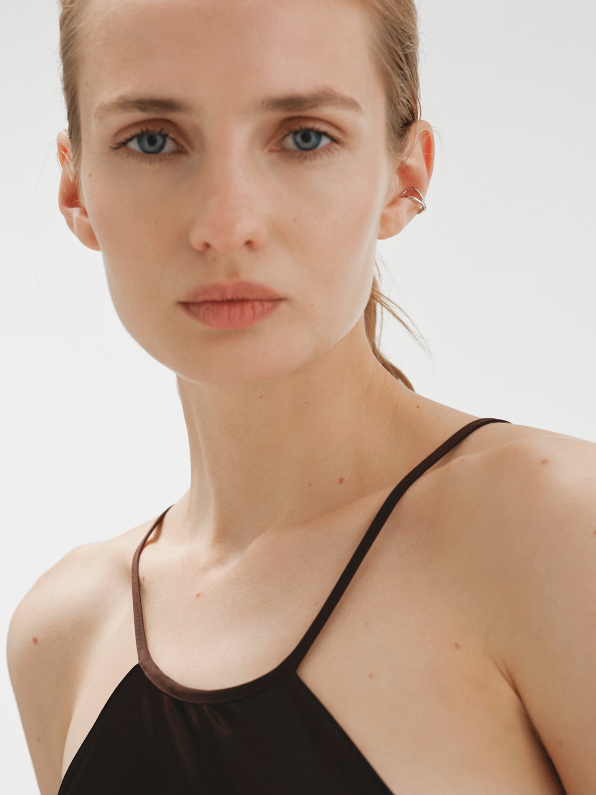 Earcuff cruzado de plata 925