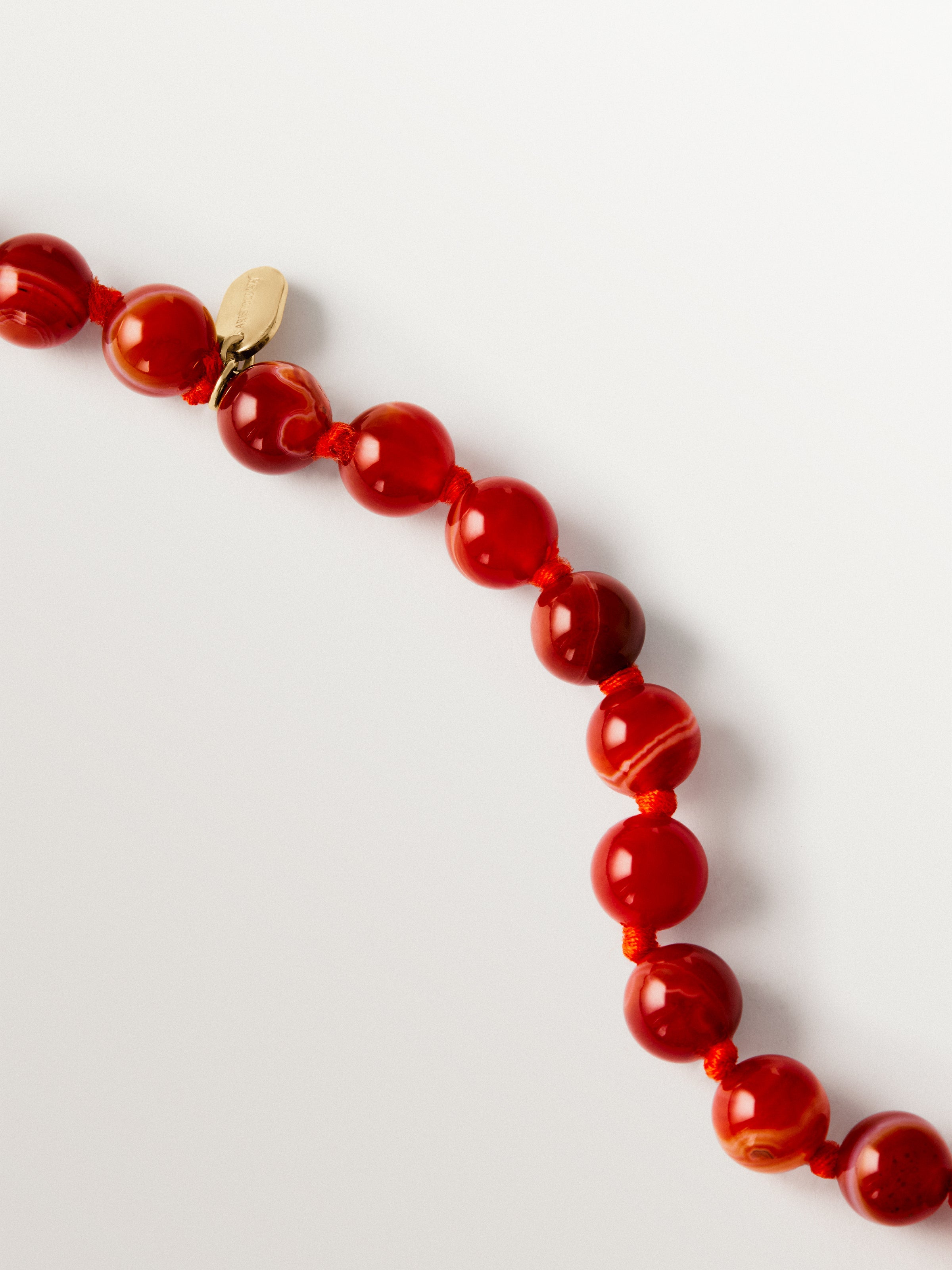 Collar de plata 925 bañada en oro amarillo de 18K con bolitas de agata rojo