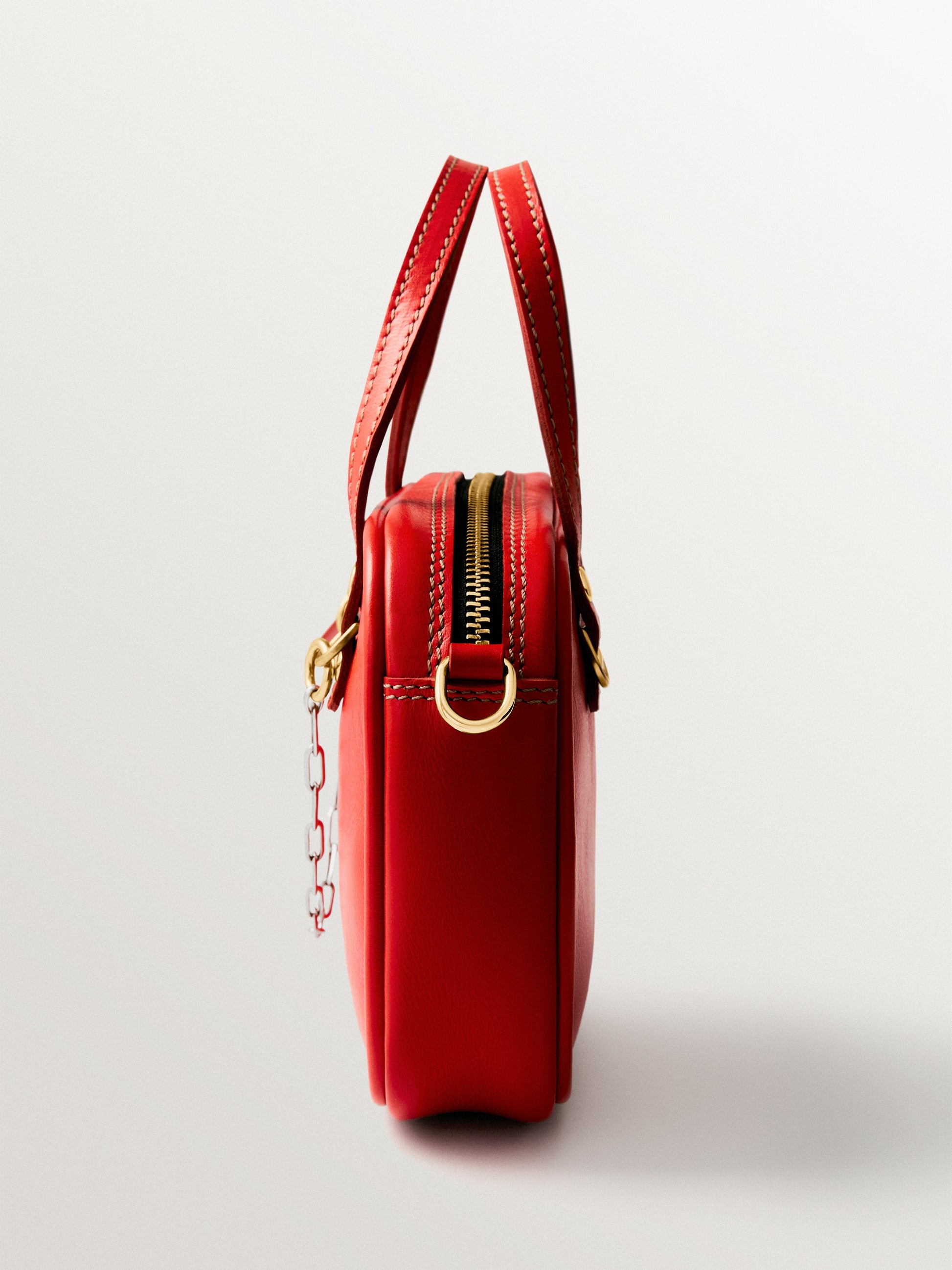 Bolso Sally´s Ketchup con chain de plata 925 y cierres bañados en oro de 18K