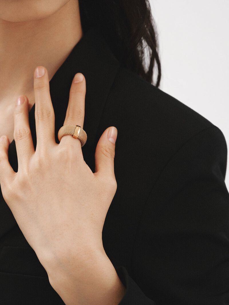 Rigid 18K yellow gold plated 925 silver ring with mesh image number 3