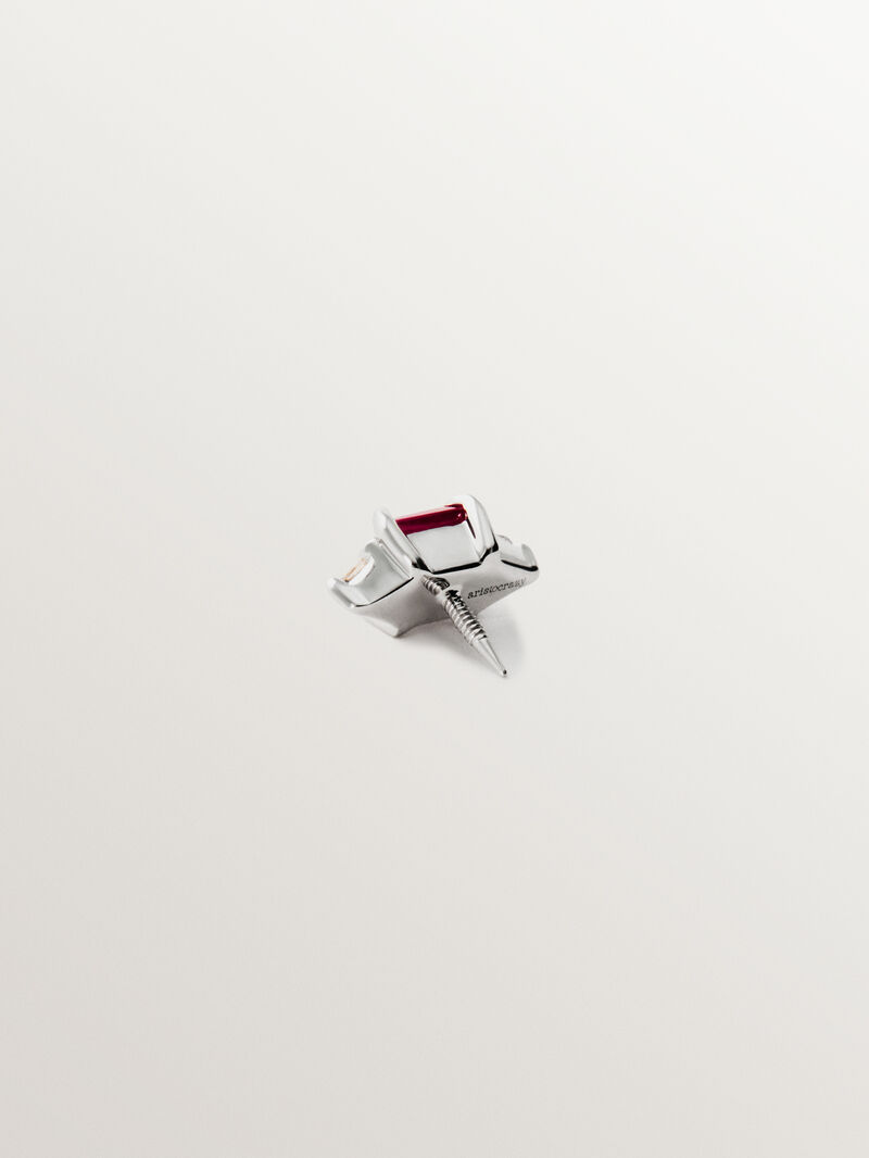 Individual 18k white gold pending with red ruby ​​and white diamonds image number 2