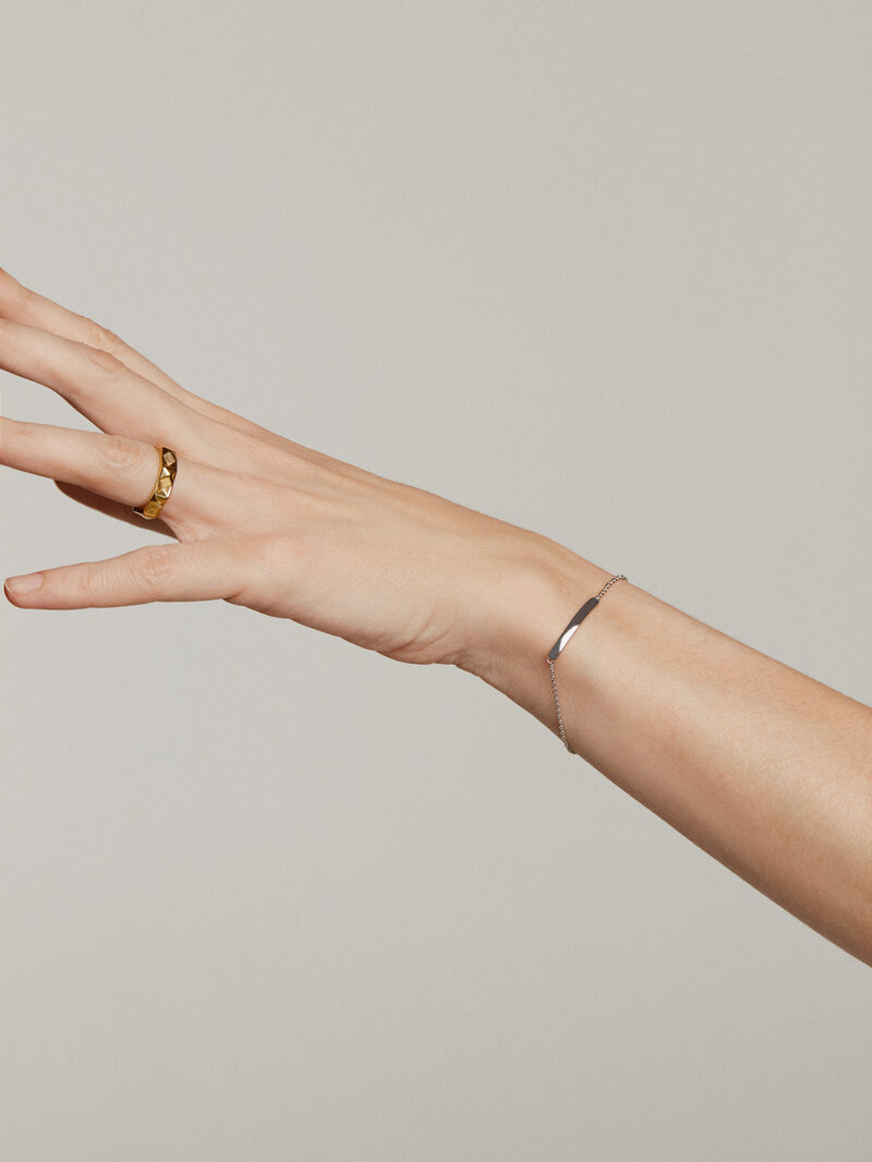 925 silver ring bathed in 18k yellow gold with geometric finish image number 5