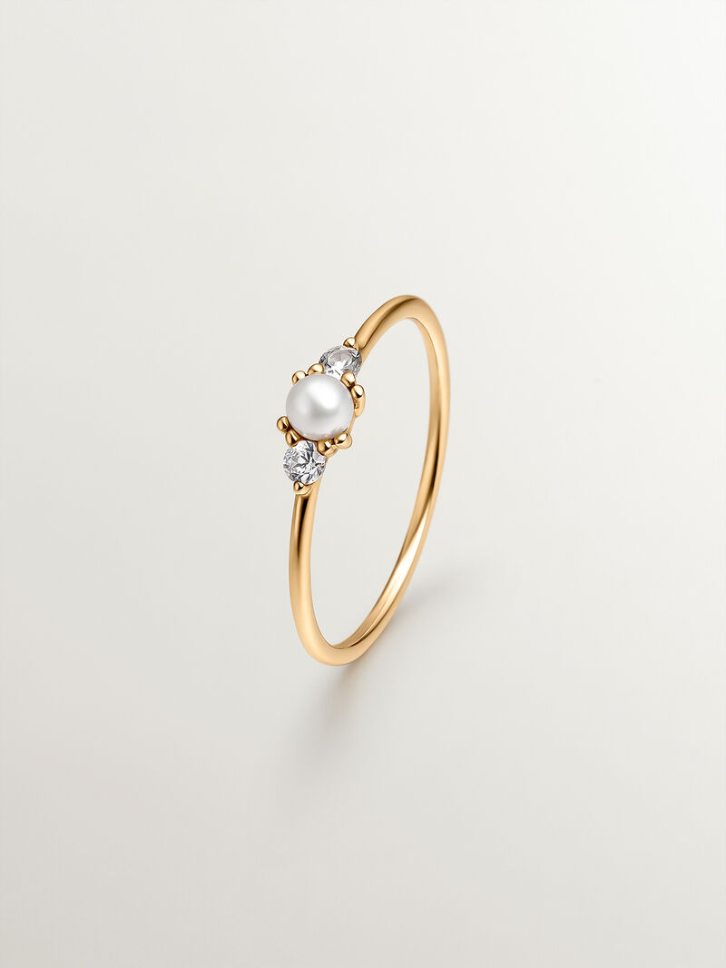 9K Yellow Gold Ring with Central Pearl and White Sapphires image number 0