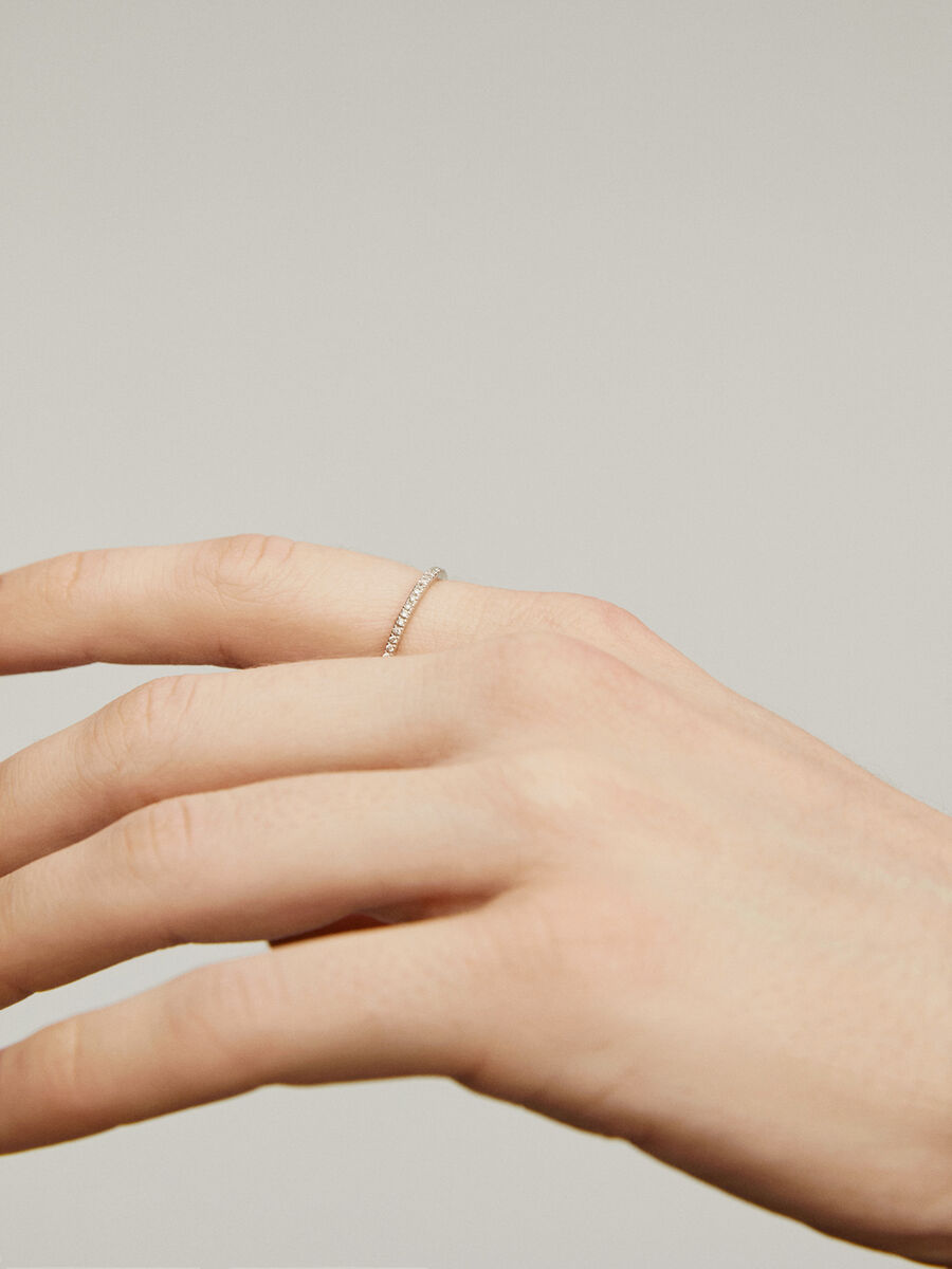 Anillo orla diamantes 0,09 ct oro blanco , J03938-01-09, hi-res