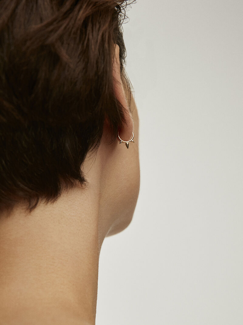 Individual 925 silver earring bathed in 9K yellow gold with spikes image number 1