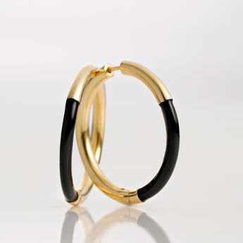 Large hoop earrings in silver with 18k gold plating and black varnish, J05145-02-BLKENA, mainproduct