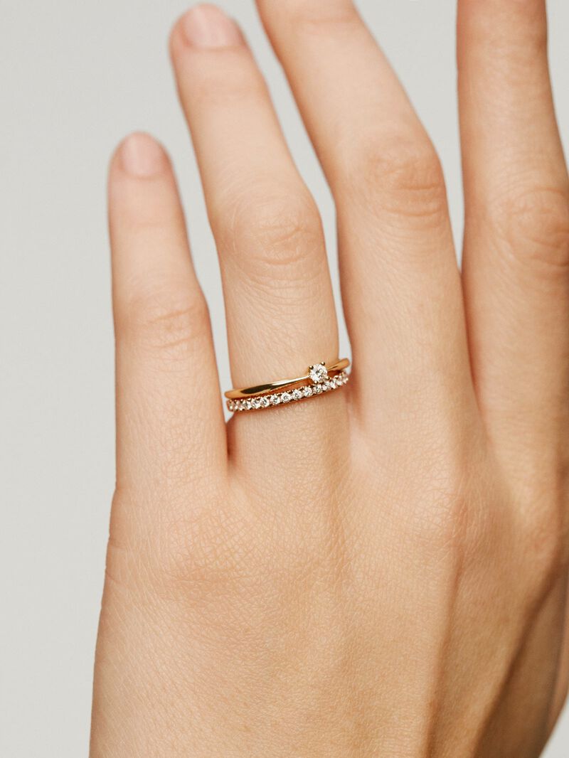 18K yellow gold ring with brilliant cut diamond image number 3