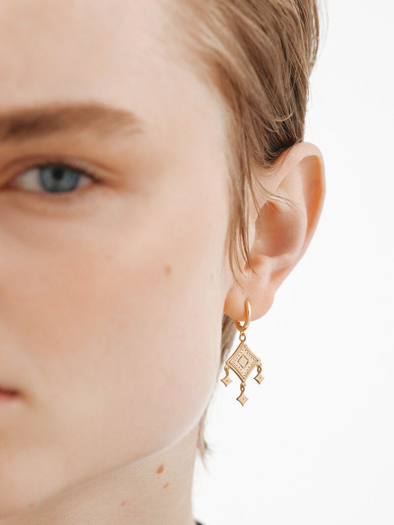 925 Silver hoop earrings bathed in 18K yellow gold with ethnic motifs image number 1
