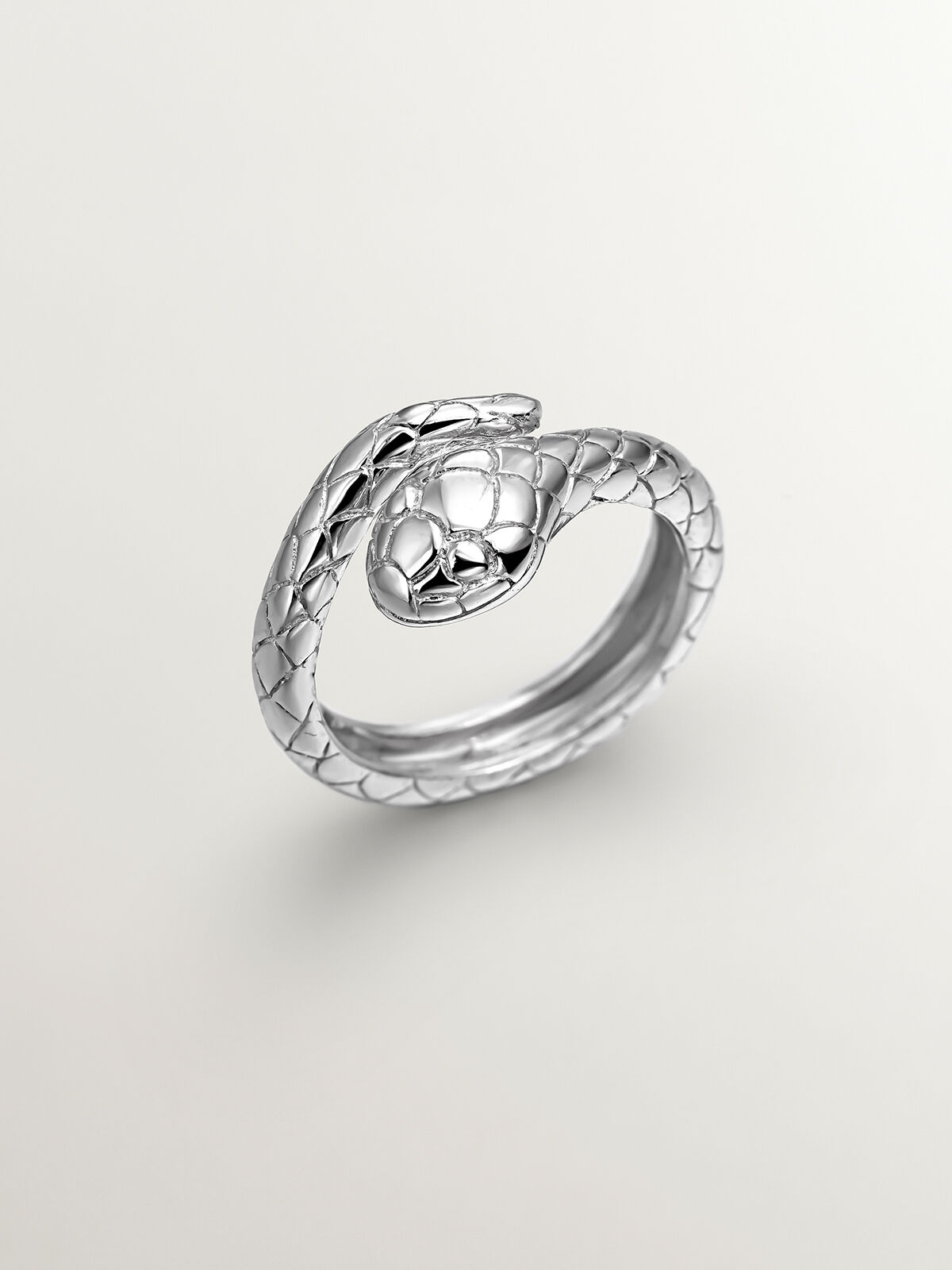 Anillos forma deals de culebra