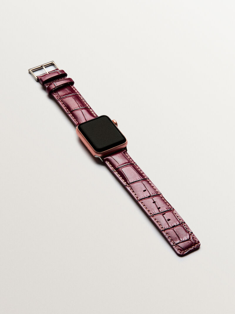 Garnet leather Apple Watch band image number 2