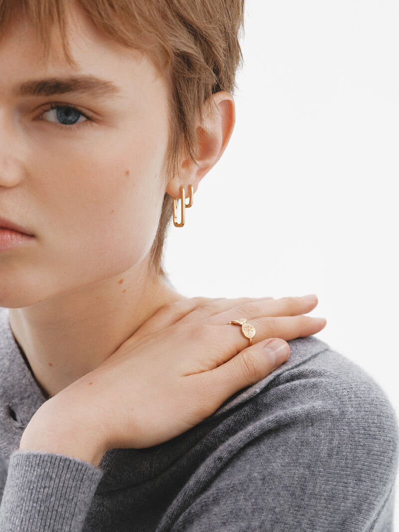928 Silver ring bathed in 18K yellow gold with ethnic motifs. image number 5