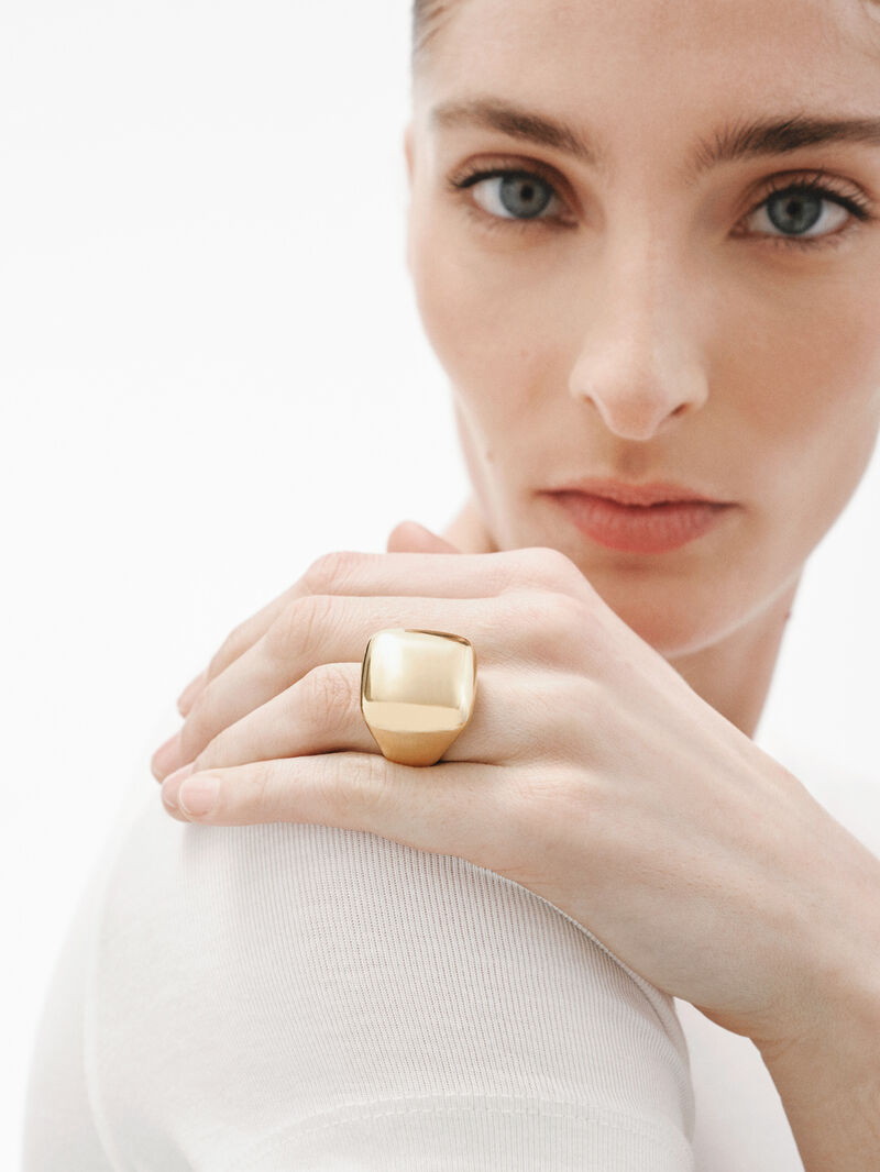 Square ring in 18K yellow gold plated 925 silver with polished effect image number 1