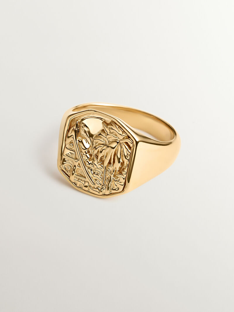 Wide band ring type, made of 925 silver coated in 18K yellow gold with a landscape feature. image number 2