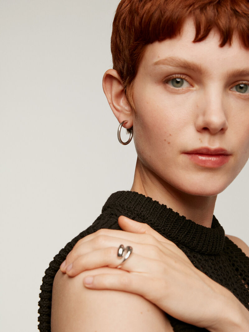 Medium-sized 925 silver hoop earrings image number 5