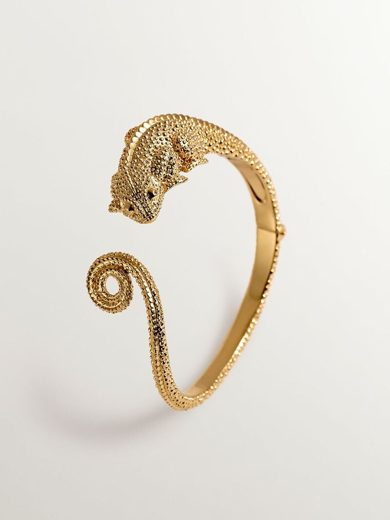 Rigid bracelet made of 925 silver, bathed in 18K yellow gold with a chameleon shape. image number 2