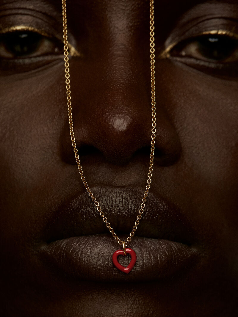 925 Silver pendant bathed in 18K yellow gold with heart and red enamel. image number 3