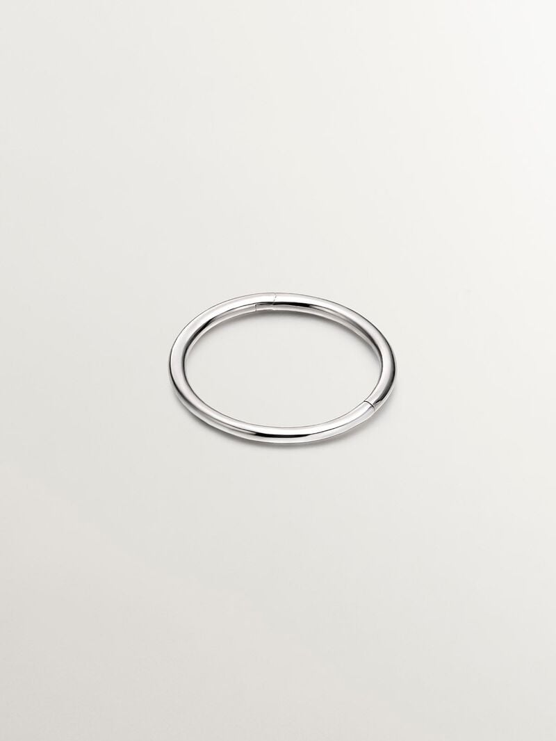 Individual small hoop earring made of 9K white gold. image number 2