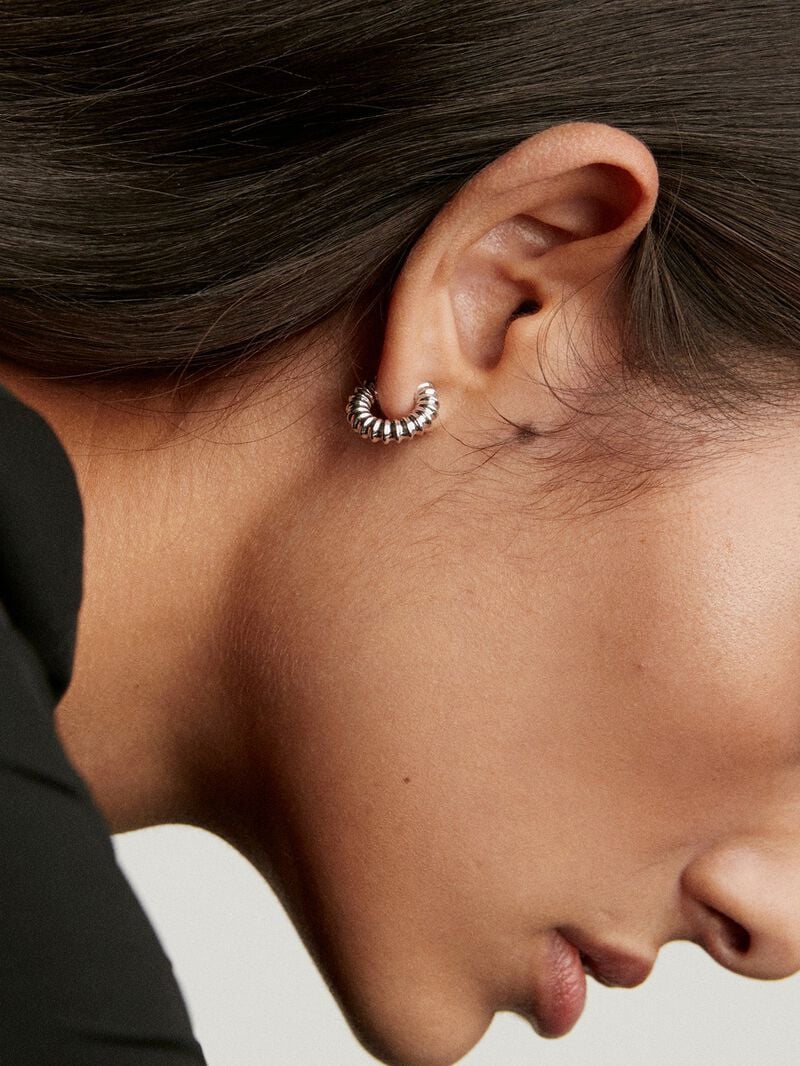 Small 925 silver hoop earrings with embossed finish image number 3