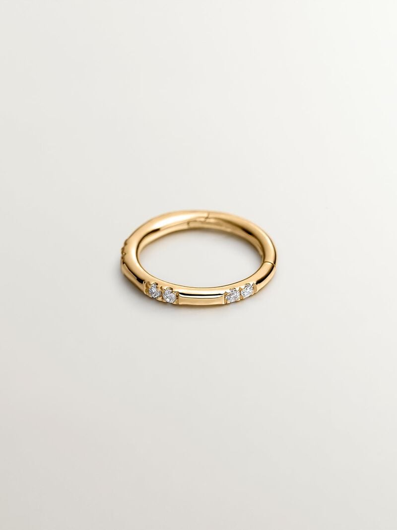 Individual 18K yellow gold hoop earring with diamonds image number 0