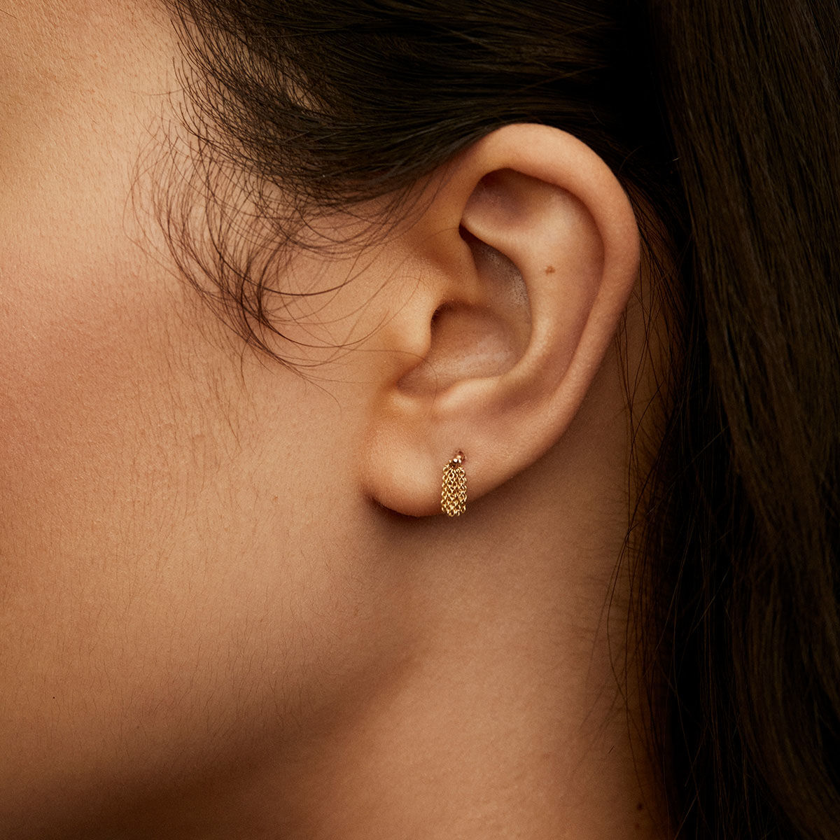 Gold pompom earring, J05022-02-H, mainproduct