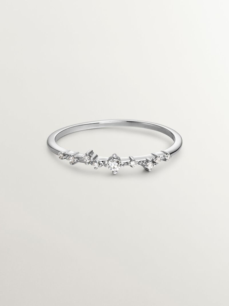 18K White Gold Ring with Diamonds image number 0