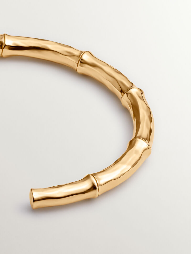 Bangle bracelet made of 925 silver, plated in 18K yellow gold with a bamboo texture. image number 4
