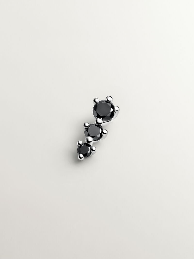 18k white gold piercing with black diamonds image number 0
