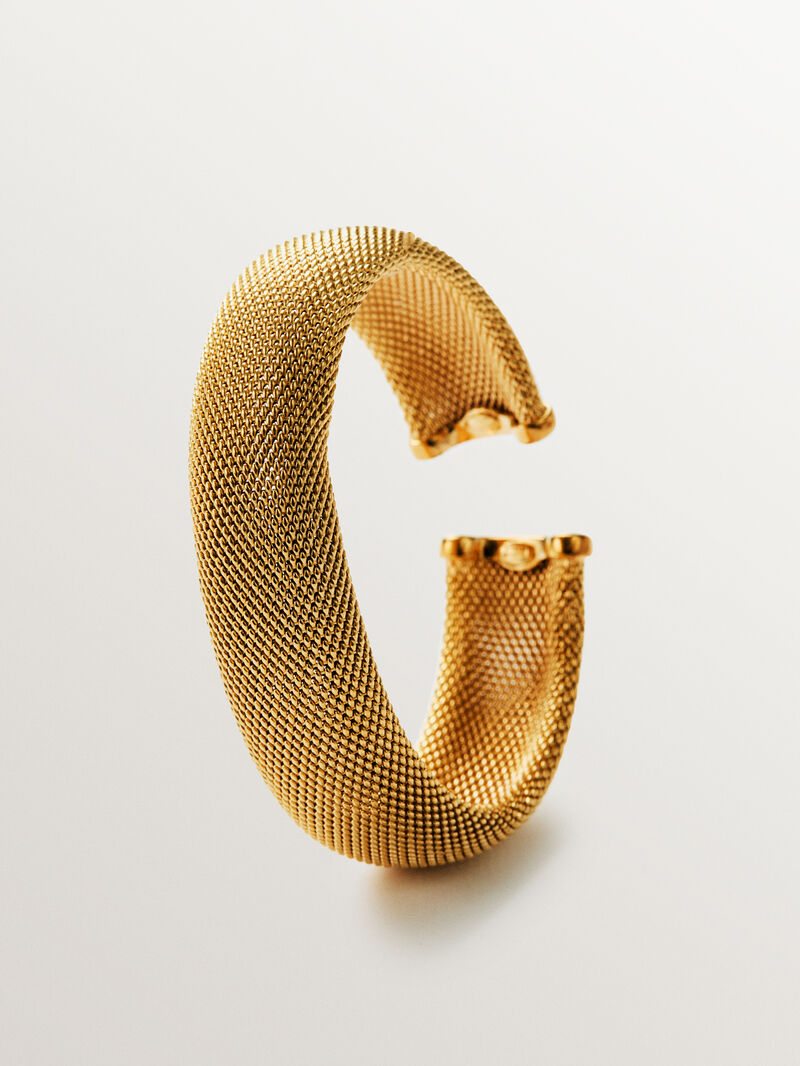 Rigid 18K yellow gold plated 925 silver bracelet open and with mesh image number 2