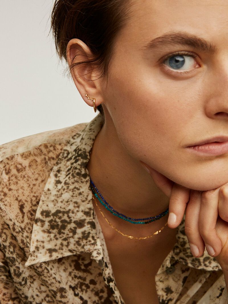 925 Silver necklace bathed in 18K yellow gold with blue lapis lazuli. image number 5