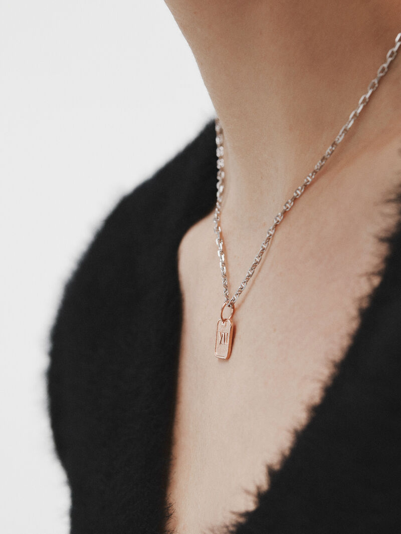 925 silver charm bathed in 18k rose gold with number 7 image number 3