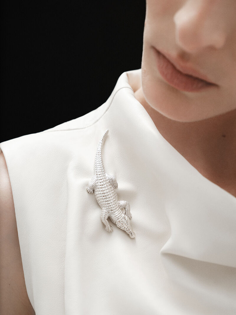 925 silver brooch bathed in 18K yellow gold shaped like crocodile image number 1
