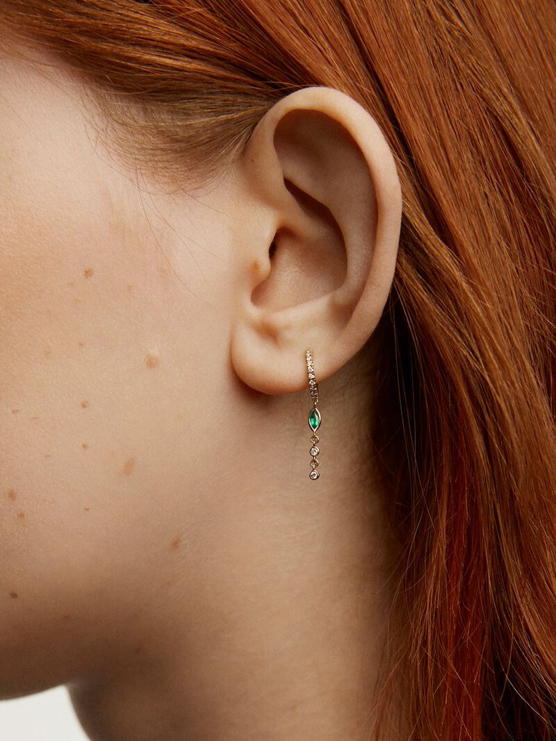 Individual small hoop earring made of 9K yellow gold with a diamond chain and emerald. image number 1