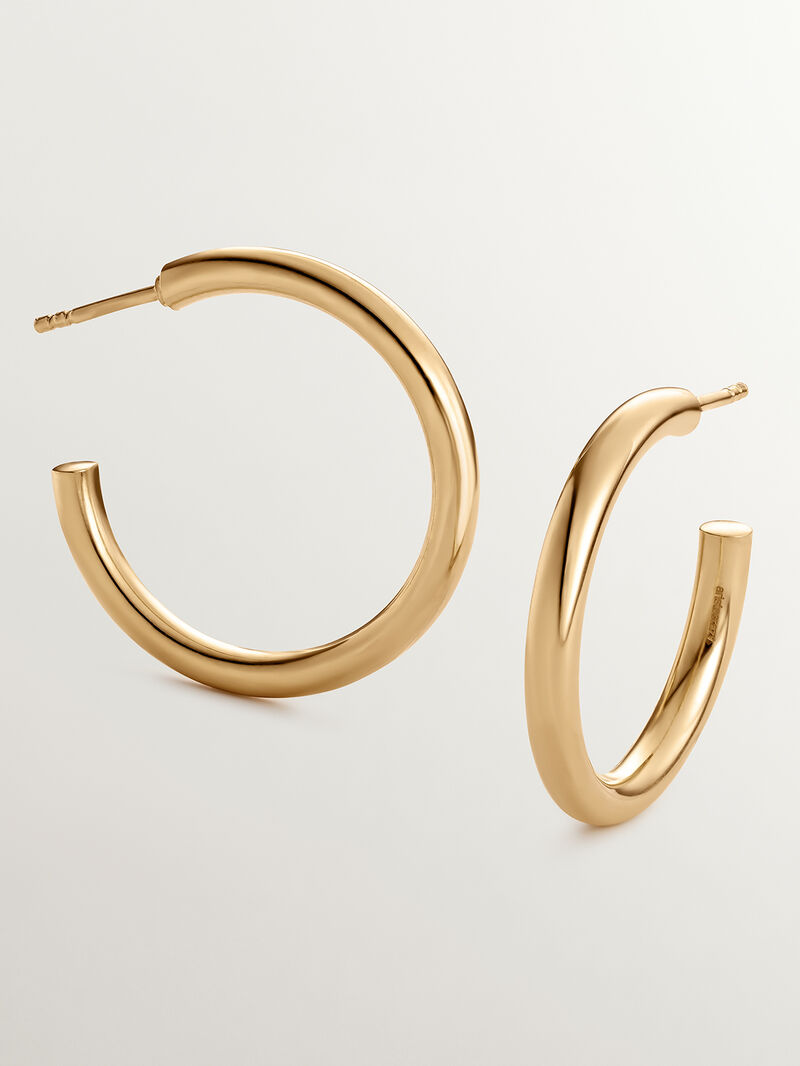Medium-sized hoop earrings made of 925 silver, coated in 18K yellow gold. image number 0