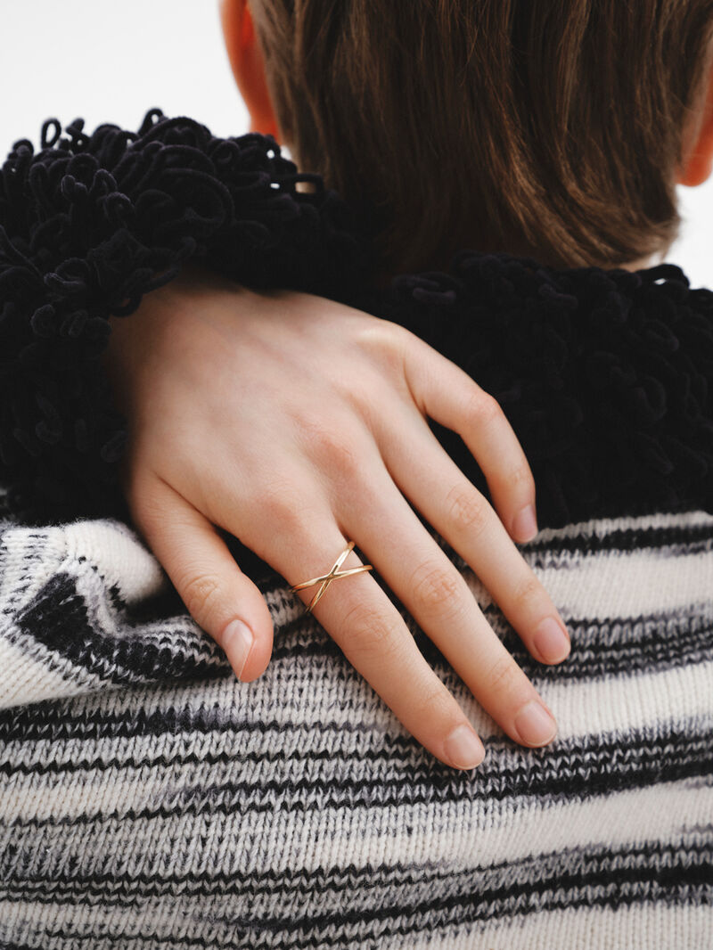 Double Crossed Ring made of 925 Silver coated in 18K Yellow Gold. image number 1