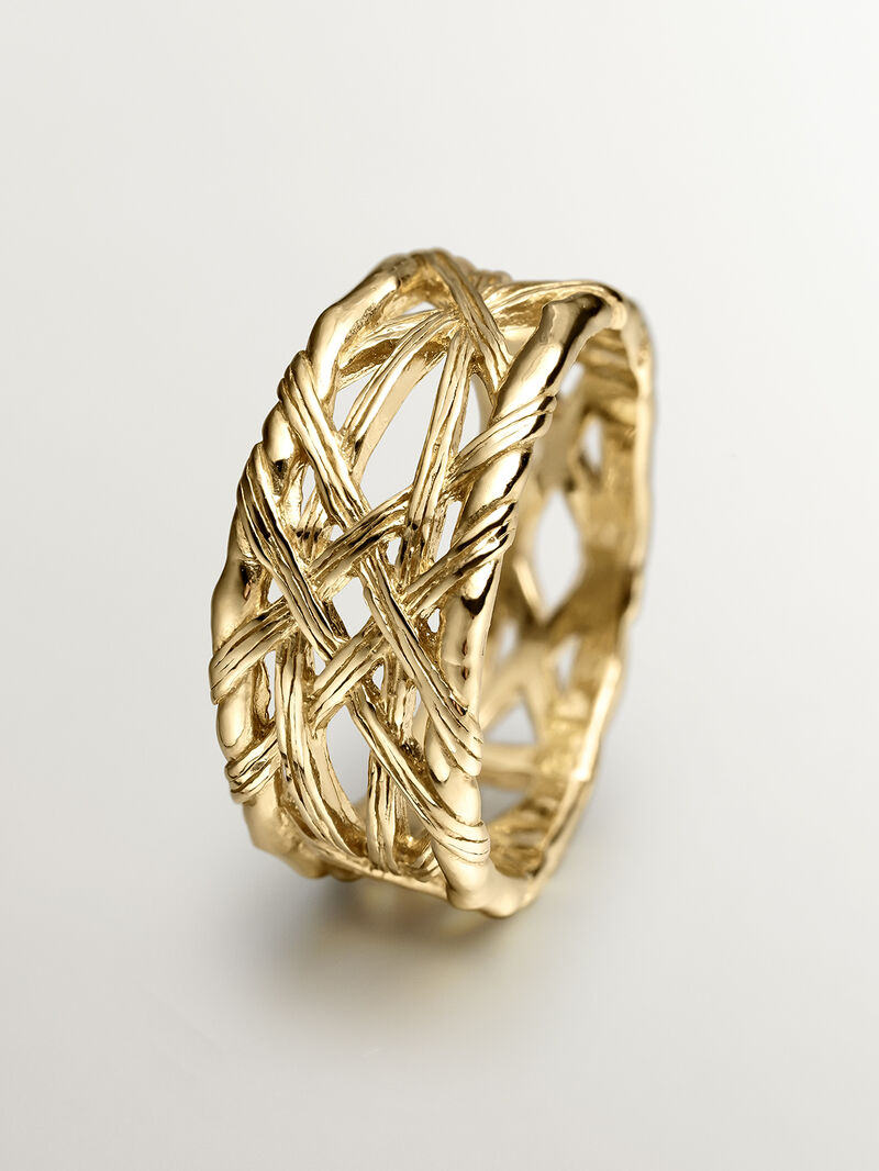 927 Silver ring bathed in 18K yellow gold with wicker texture. image number 4
