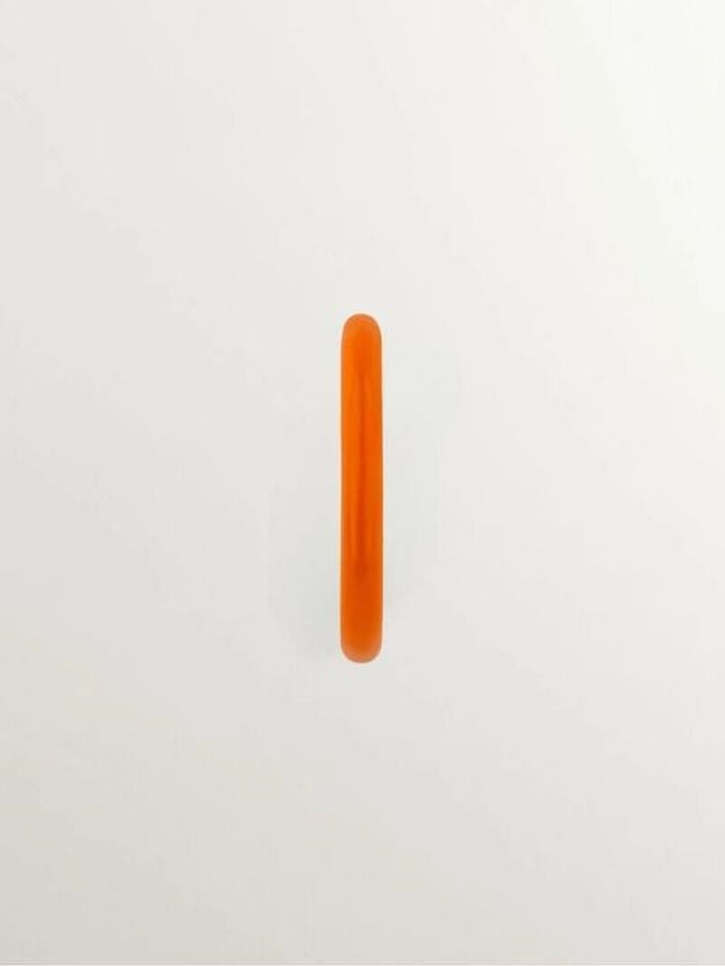 Individual medium hoop earring made of 9K yellow gold with orange enamel. image number 1
