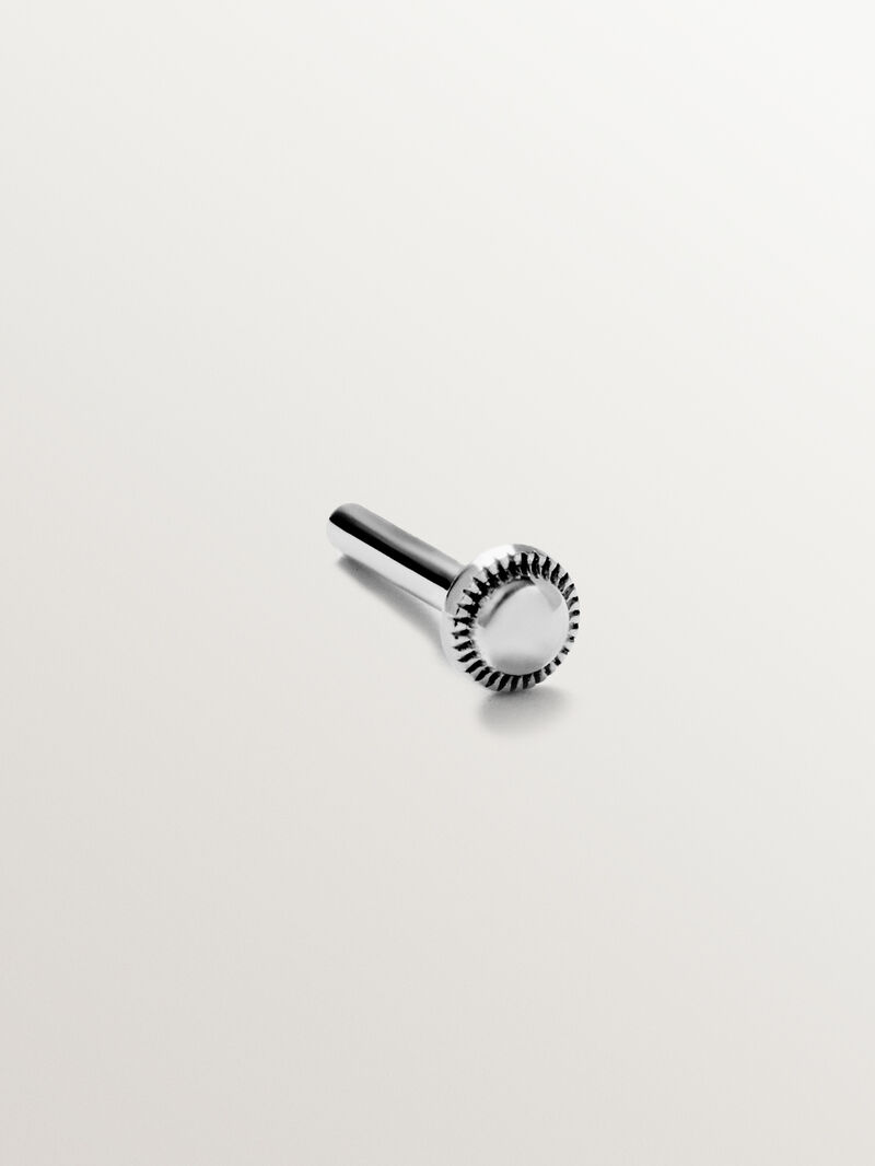 Small 5.5mm white gold piercing closure image number 0