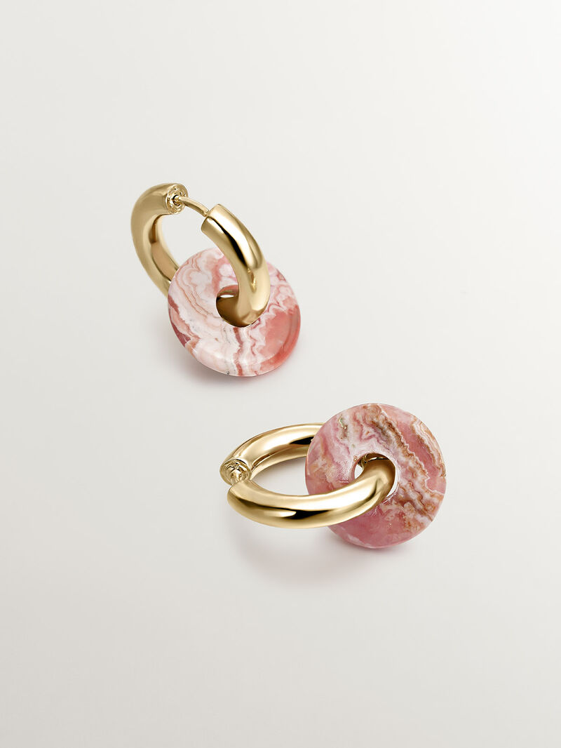 Medium hoop earrings made of 925 silver bathed in 18K yellow gold with pink rhodochrosite. image number 2