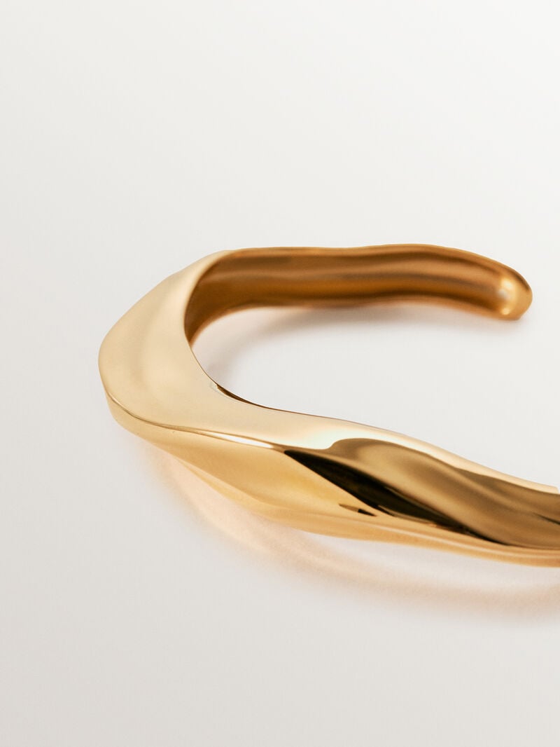 Rigid 18K yellow gold plated 925 silver bracelet with texture image number 4