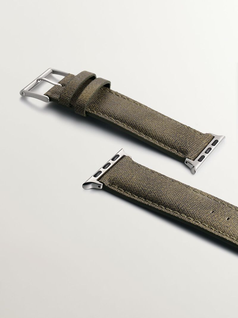 Green leather Apple Watch band image number 4