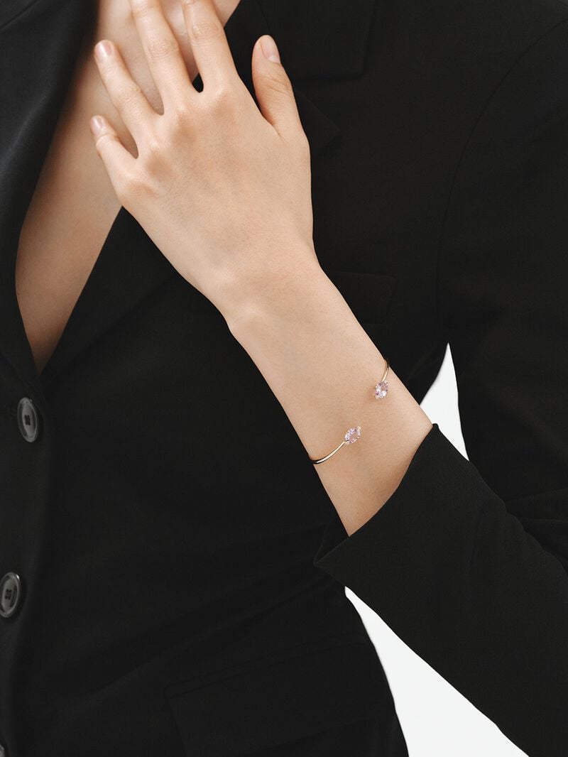 9K yellow gold open bracelet with pink amethysts and diamonds image number 3