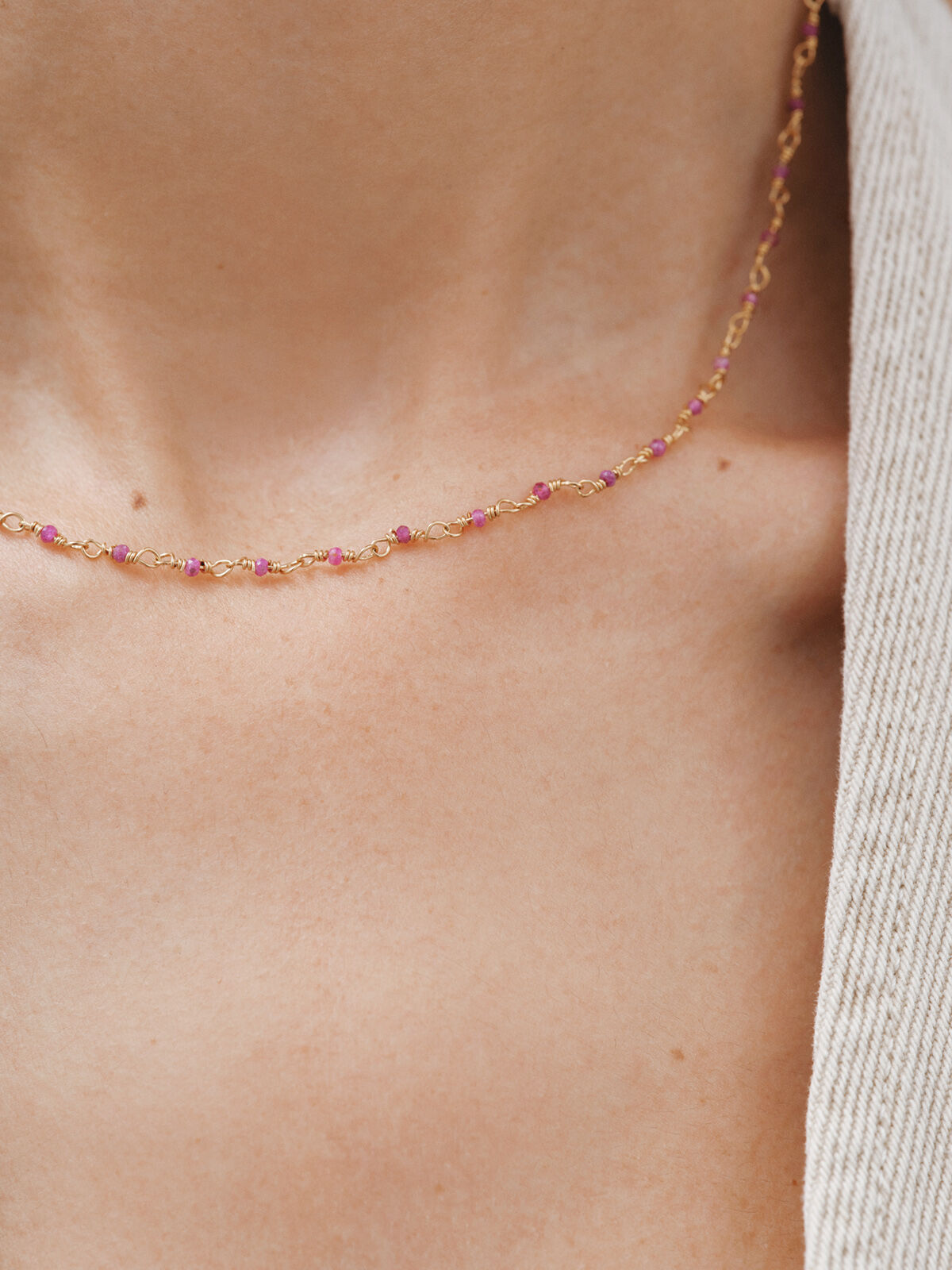 925 Silver chain bathed in 18K yellow gold with pink ruby beads