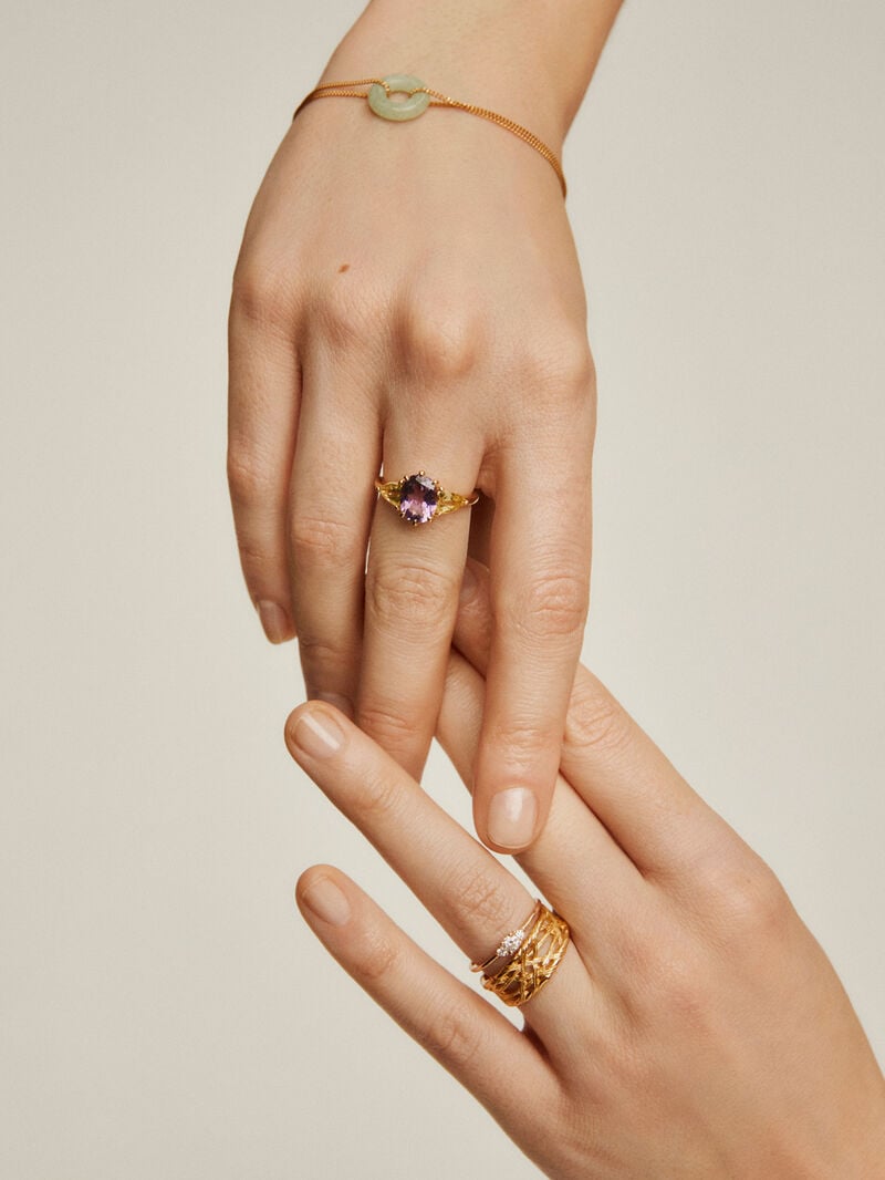 925 Silver trio ring bathed in 18K yellow gold with purple amethyst and yellow quartz. image number 5