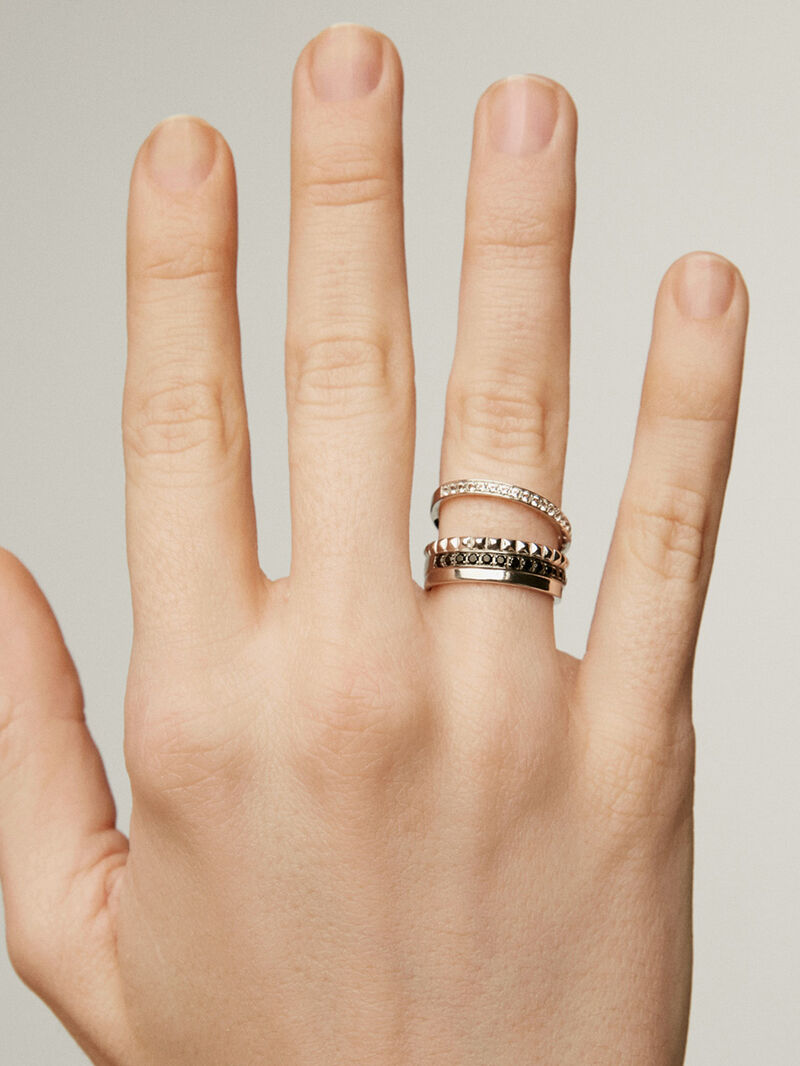 925 Silver double ring with texture and black spinels image number 1