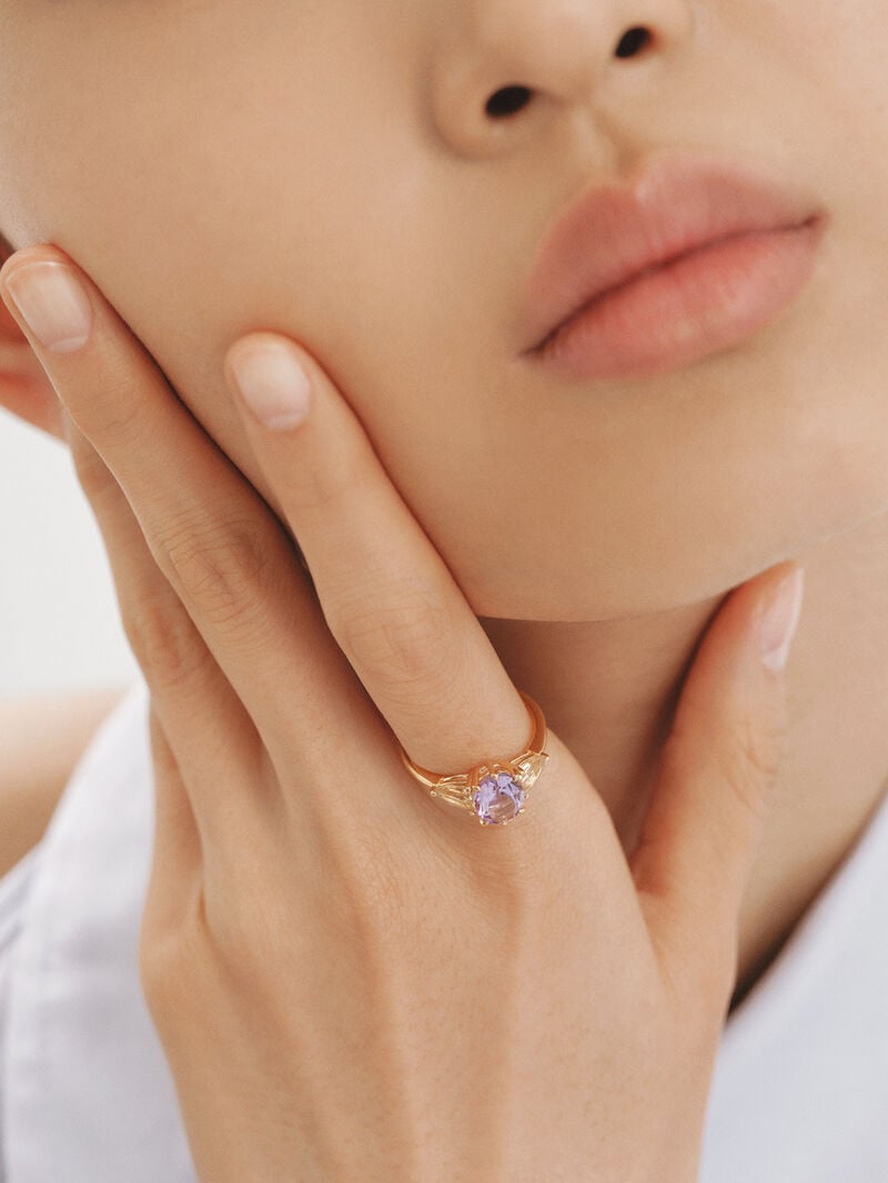 930 Silver trio ring bathed in 18K yellow gold with purple amethyst and yellow quartz. image number 1
