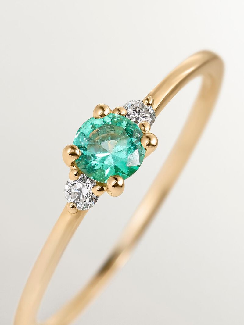 9K Yellow Gold Trilogy Ring with Emerald and Diamonds image number 4