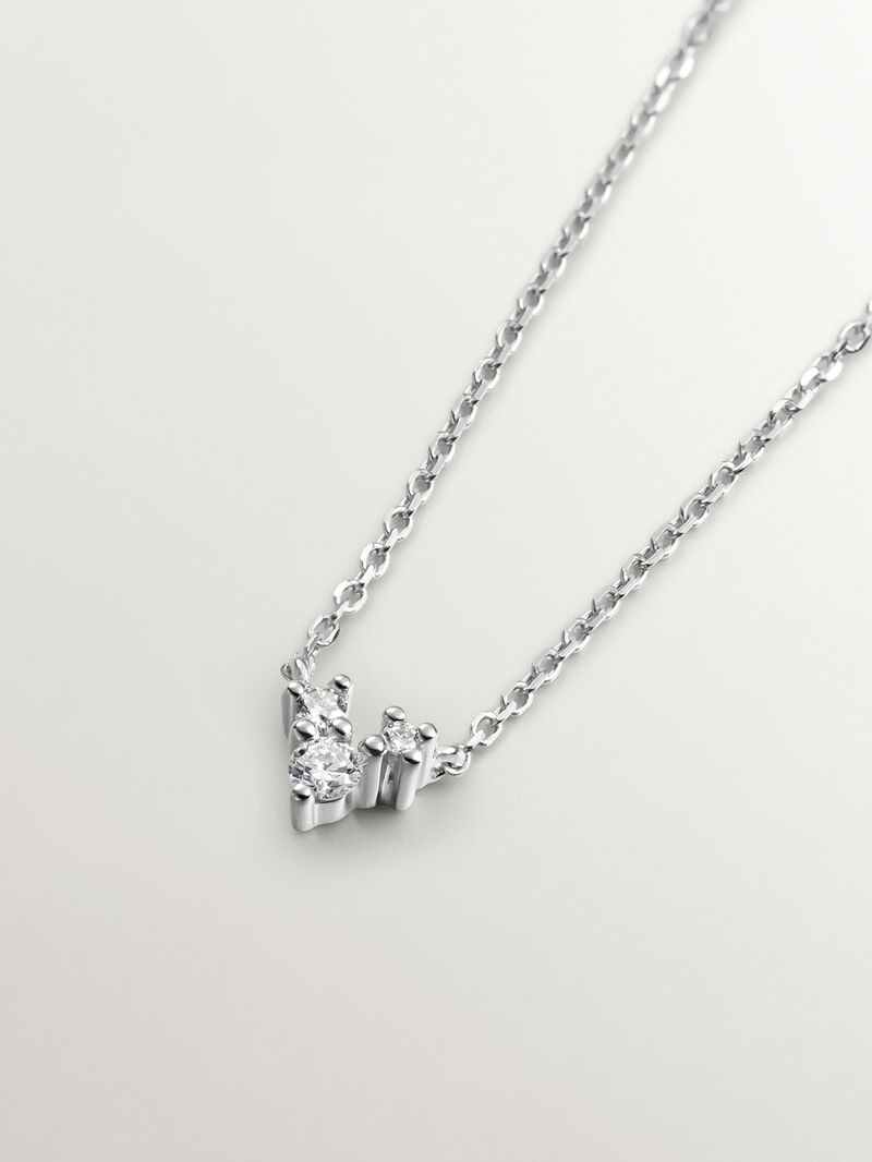 18K white gold pendant with brilliant cut diamonds image number 2