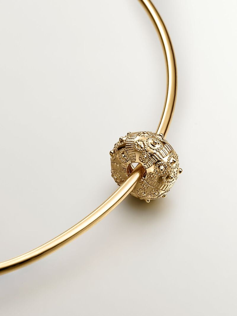 18K yellow gold-plated 925 silver charm in the shape of a sea urchin. image number 6