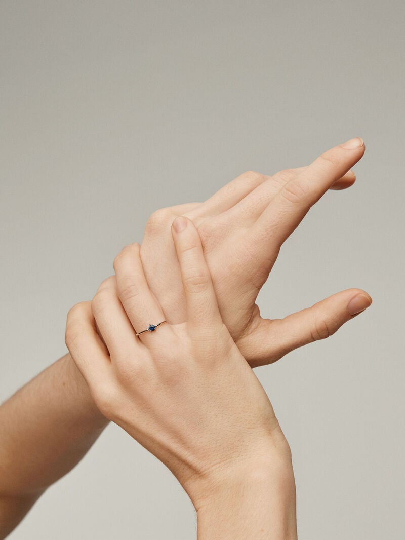9K White Gold Ring with Blue Sapphire image number 1
