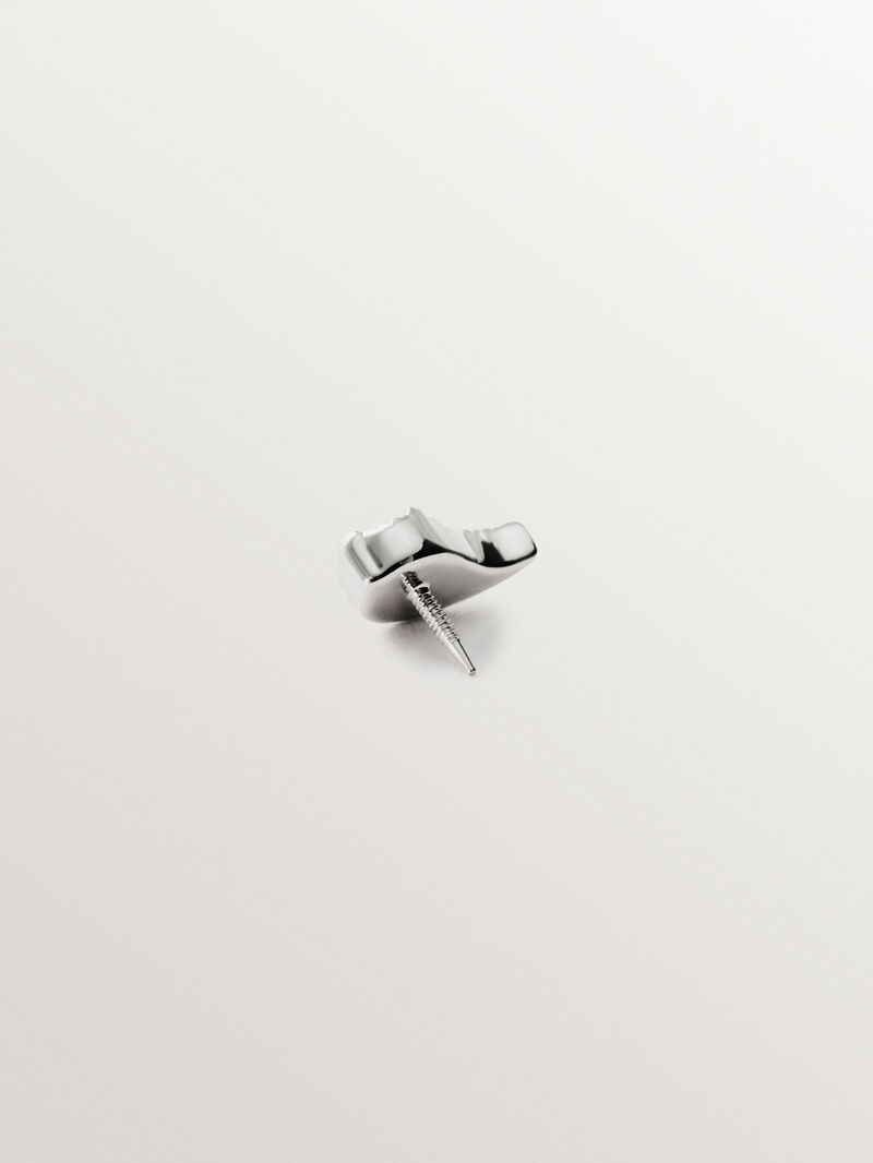 18K white gold piercing with diamonds and drop shape image number 2